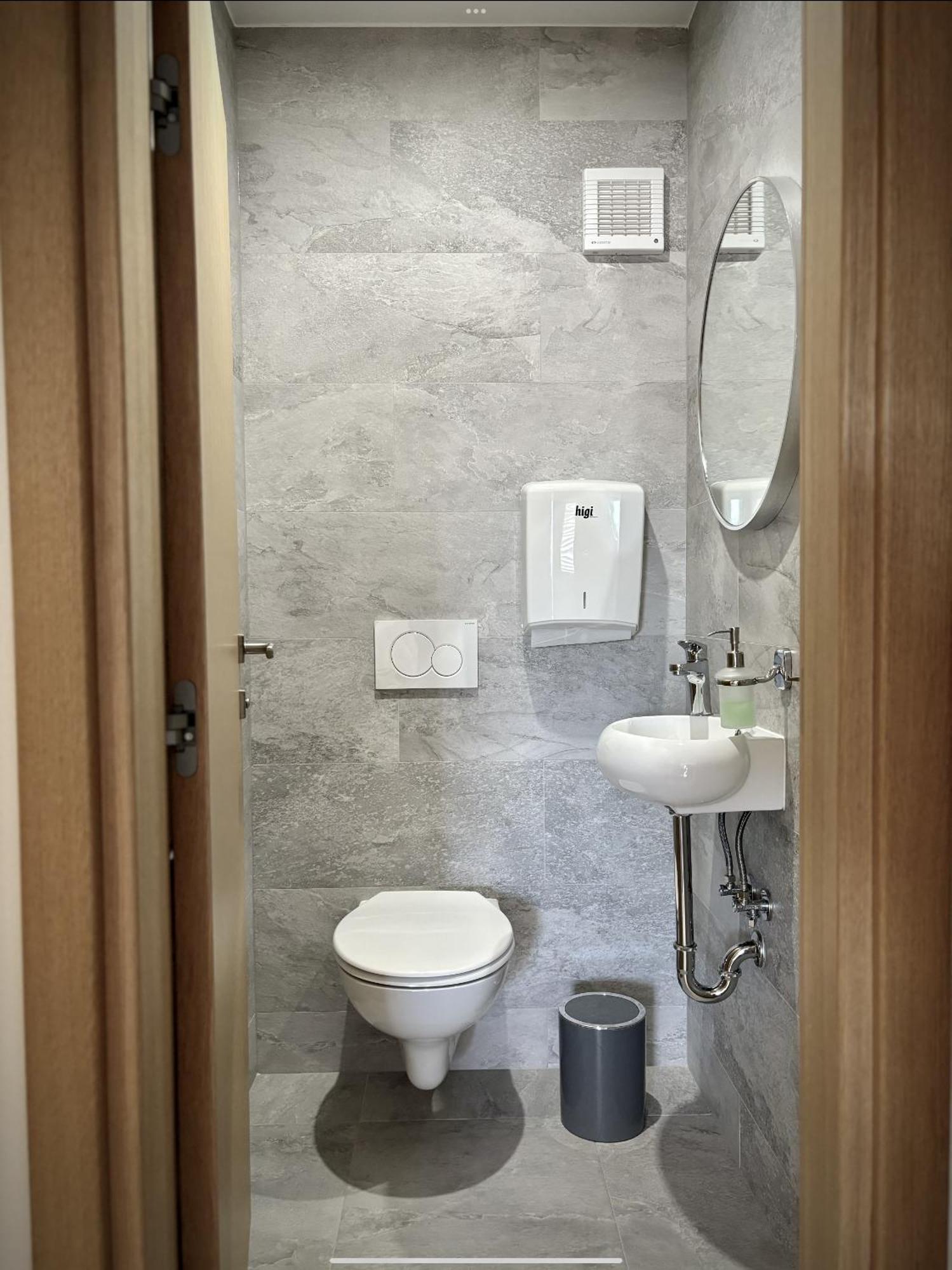 Grande Rosa Apartamento Vrulje  Exterior foto